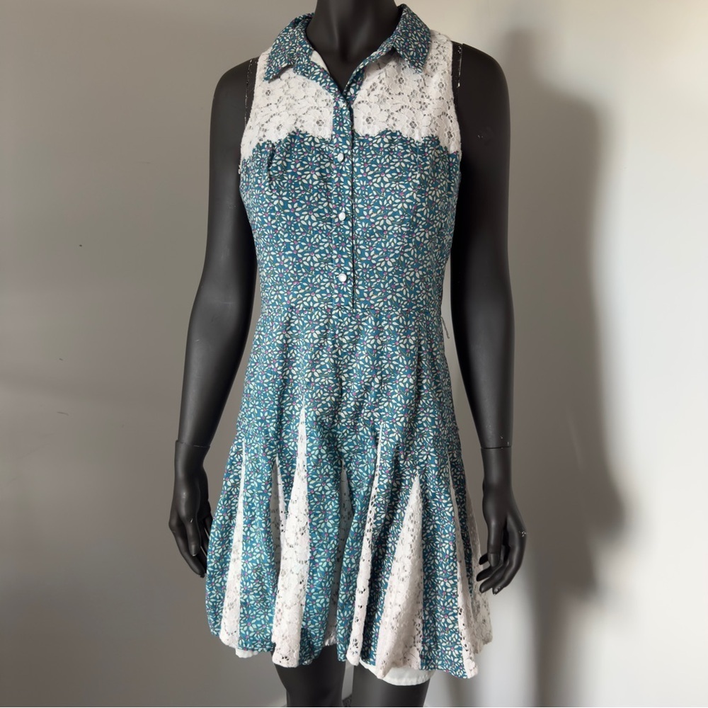 Betsey Johnson Teal Floral Lace Panel Mini Dress